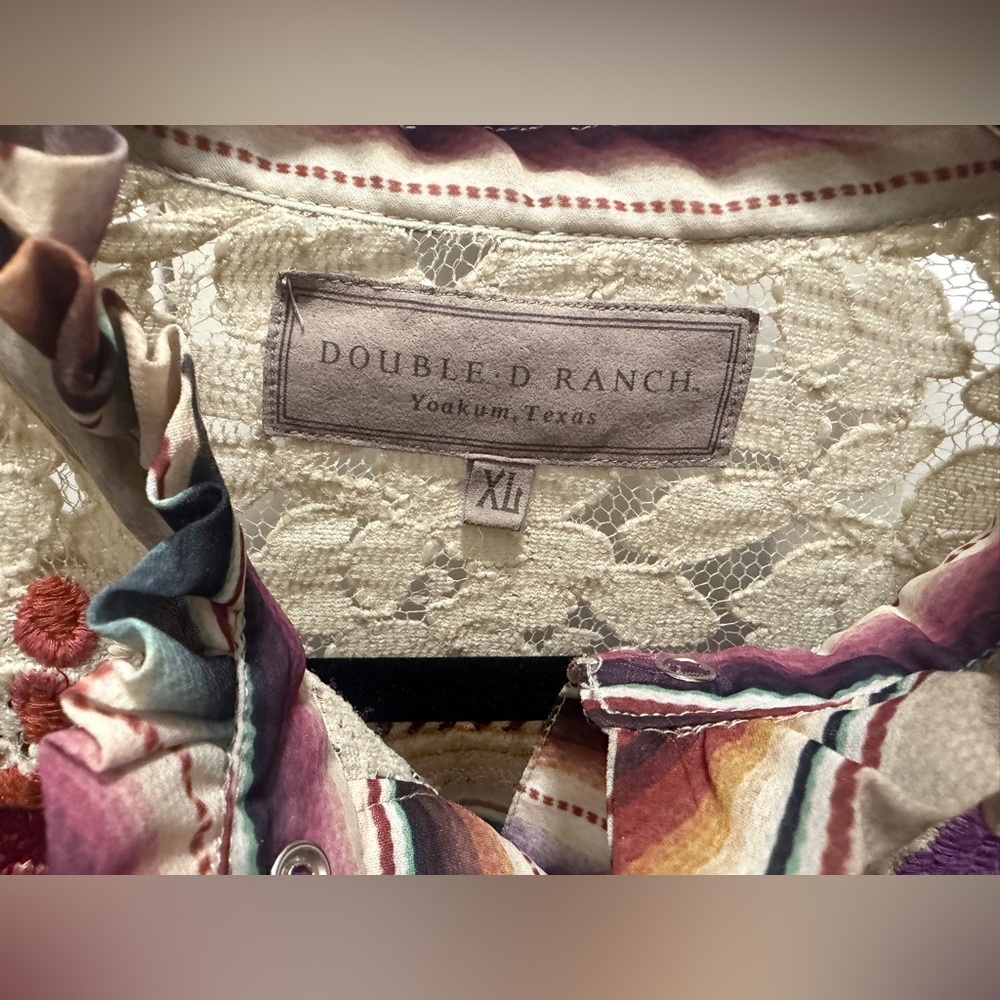 Double D Ranch Santa Rita Blouse Western Pearl Snap Serape Embroidered Boho Top - Picture 6 of 16